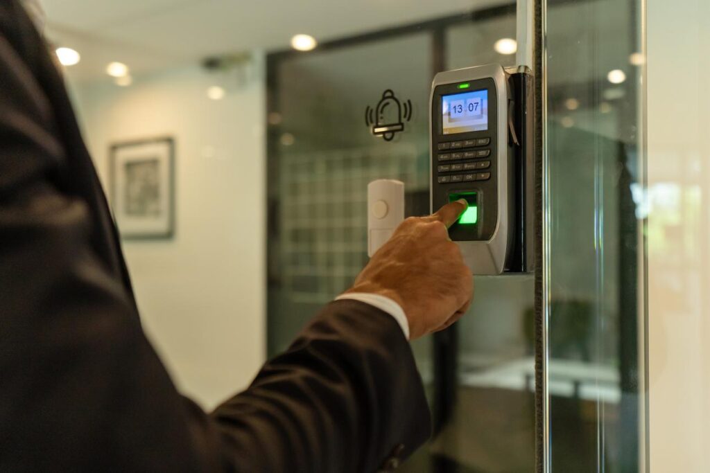 Attendance machine for office mumbai